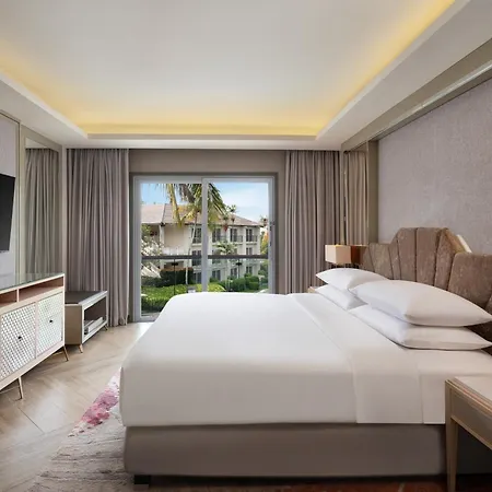 Sheraton Bandung Hotel & Towers Exterior photo
