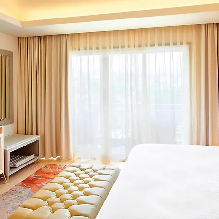 Sheraton Bandung Hotel&Towers Bagian luar foto