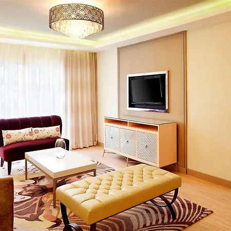 Sheraton Bandung Hotel&Towers Bagian luar foto