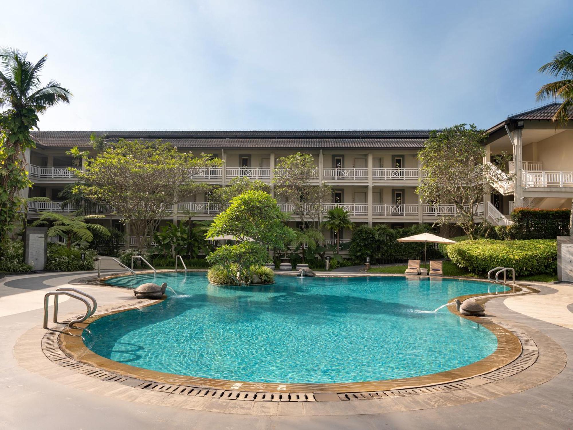 Sheraton & Towers 5*