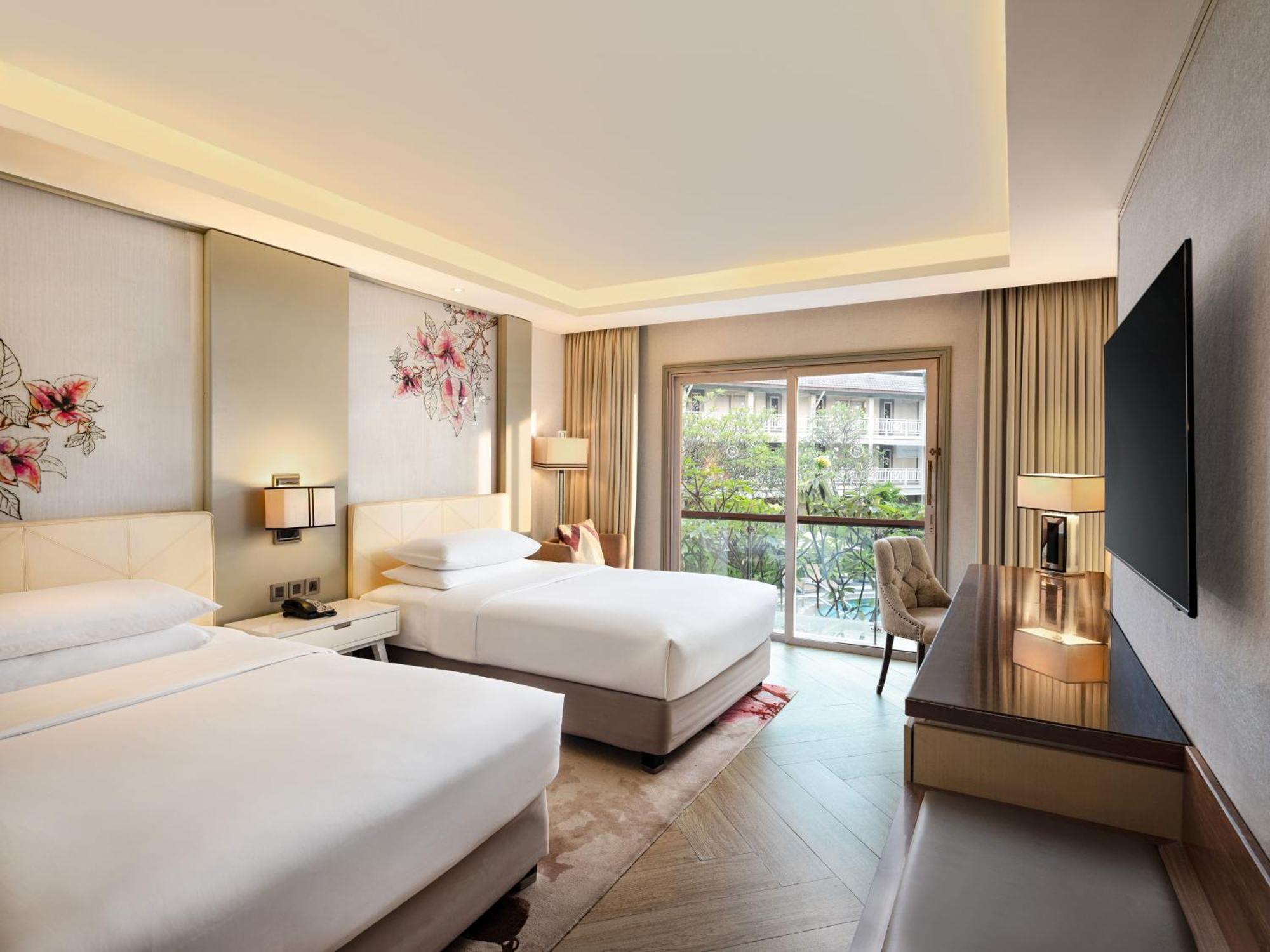 Sheraton & Towers 5* Bandung